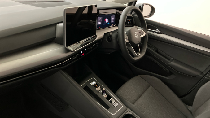 Volkswagen Golf 1.5 eTSI 150 Match 5dr DSG Petrol Hatchback - Image 2